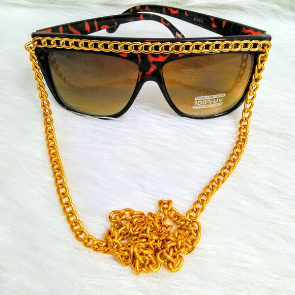 (NEW) Brown Shades! W/ Gold Chain! :-) - Picture 5 of 8